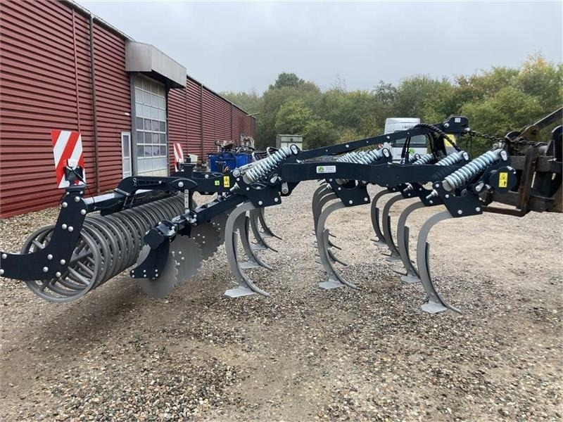 Agro-Tom 3.5 m. dybdeharve - Harv: bild 2 Agro-Tom 3.5 m. dybdeharve - Harv: bild 2