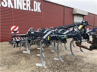 Agro-Tom 3.5 m. dybdeharve - Harv: bild 1 Agro-Tom 3.5 m. dybdeharve - Harv: bild 1