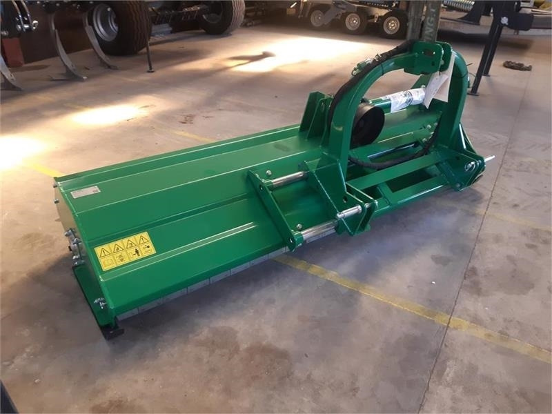 Dk-Tec 220cm - Slagklippare: bild 2 Dk-Tec 220cm - Slagklippare: bild 2