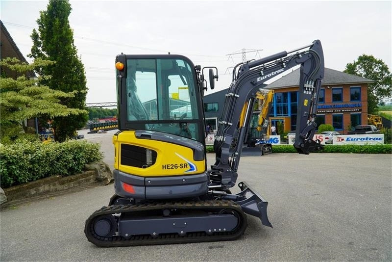 Eurotrac HE26-SR - Minigrävmaskin: bild 1 Eurotrac HE26-SR - Minigrävmaskin: bild 1