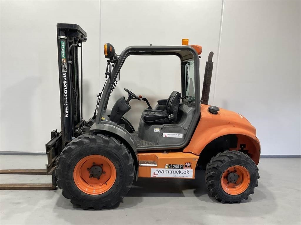 Ausa C250HX4 - Terrängtruck: bild 3 Ausa C250HX4 - Terrängtruck: bild 3