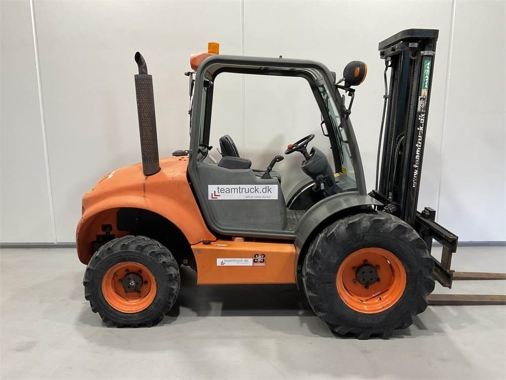Ausa C250HX4 - Terrängtruck: bild 1 Ausa C250HX4 - Terrängtruck: bild 1