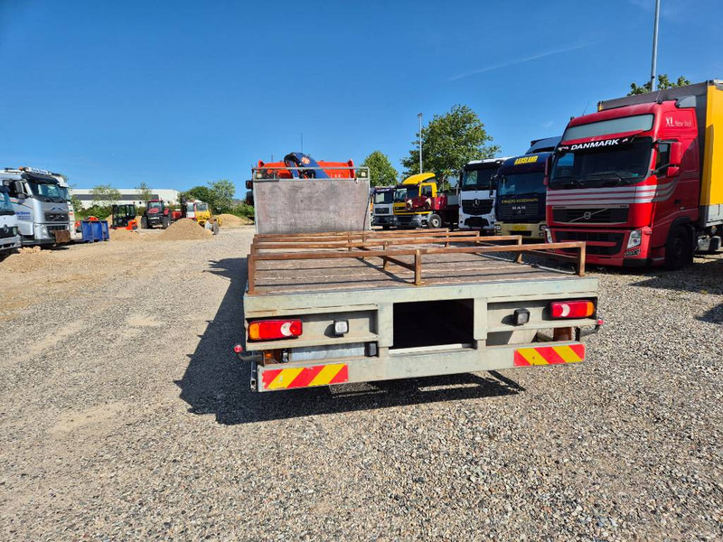 DAF LF 55.250 // Crane PM 8,5 with 4 hyd-extensions // - Kranbil: bild 5 DAF LF 55.250 // Crane PM 8,5 with 4 hyd-extensions // - Kranbil: bild 5