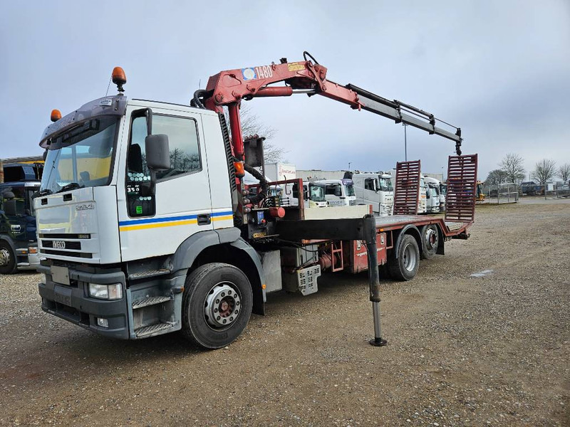 Iveco Eurotech 6x2 // transport // HMF 1483 K3 - Kranbil: bild 1 Iveco Eurotech 6x2 // transport // HMF 1483 K3 - Kranbil: bild 1
