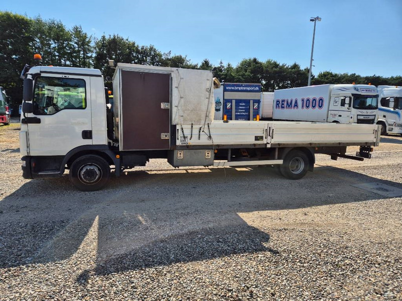 MAN TGL 12.250 4x2 - Flakbil: bild 2 MAN TGL 12.250 4x2 - Flakbil: bild 2