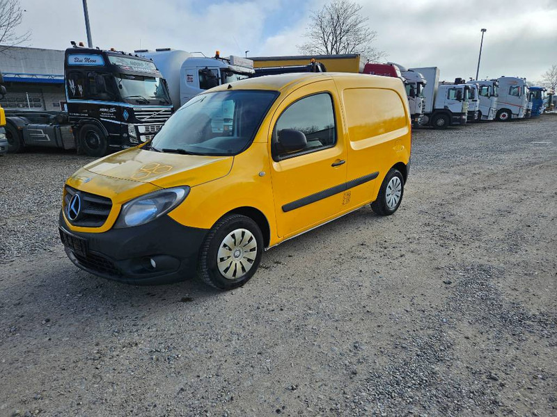 Mercedes-Benz Citan 108 1,5 CDi Kasten Long - Volymskåp: bild 1 Mercedes-Benz Citan 108 1,5 CDi Kasten Long - Volymskåp: bild 1
