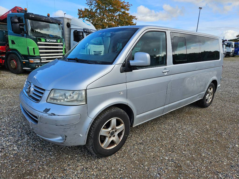 Volkswagen Caravelle 2,5 TDi 130 lang 10prs 5d - Minibuss, Persontransport: bild 1 Volkswagen Caravelle 2,5 TDi 130 lang 10prs 5d - Minibuss, Persontransport: bild 1