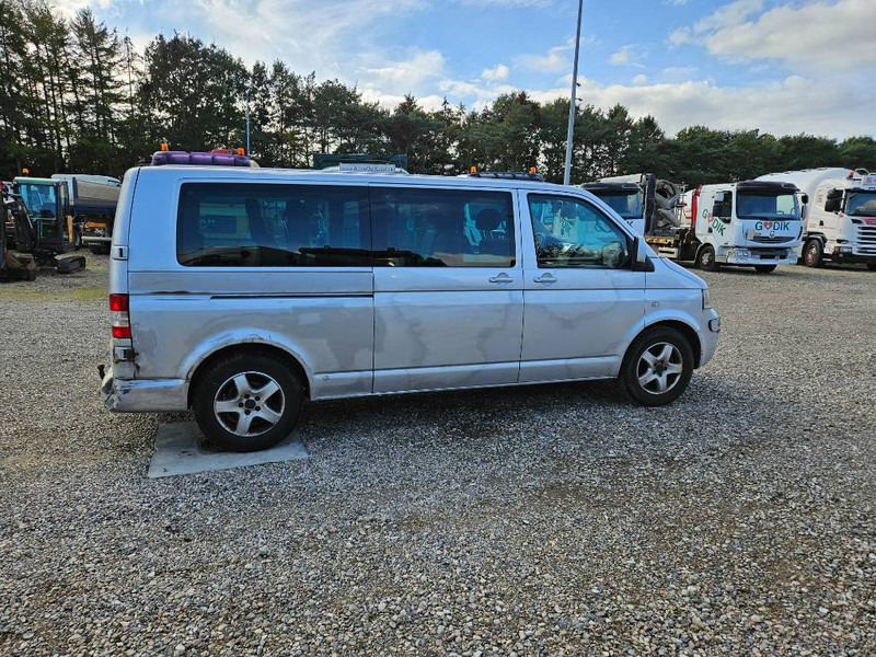 Volkswagen Caravelle 2,5 TDi 130 lang 10prs 5d - Minibuss, Persontransport: bild 5 Volkswagen Caravelle 2,5 TDi 130 lang 10prs 5d - Minibuss, Persontransport: bild 5