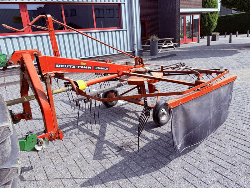Deutz-Fahr KS90 DN Cirkelhark - Hövändare: bild 1 Deutz-Fahr KS90 DN Cirkelhark - Hövändare: bild 1