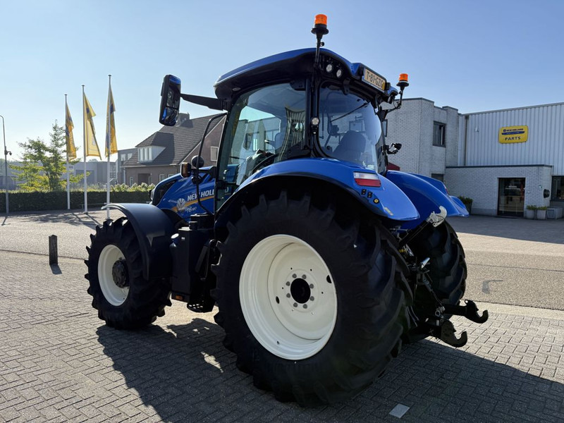 New Holland T6.180 AC Stage V - Traktor: bild 2 New Holland T6.180 AC Stage V - Traktor: bild 2
