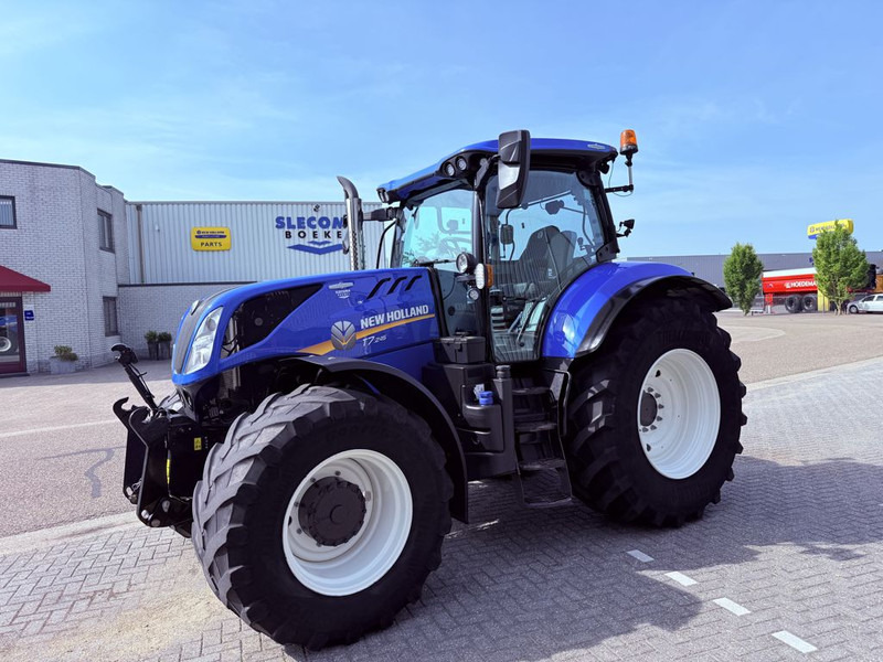 New Holland T7.245 AC STAGE V - Traktor: bild 5 New Holland T7.245 AC STAGE V - Traktor: bild 5