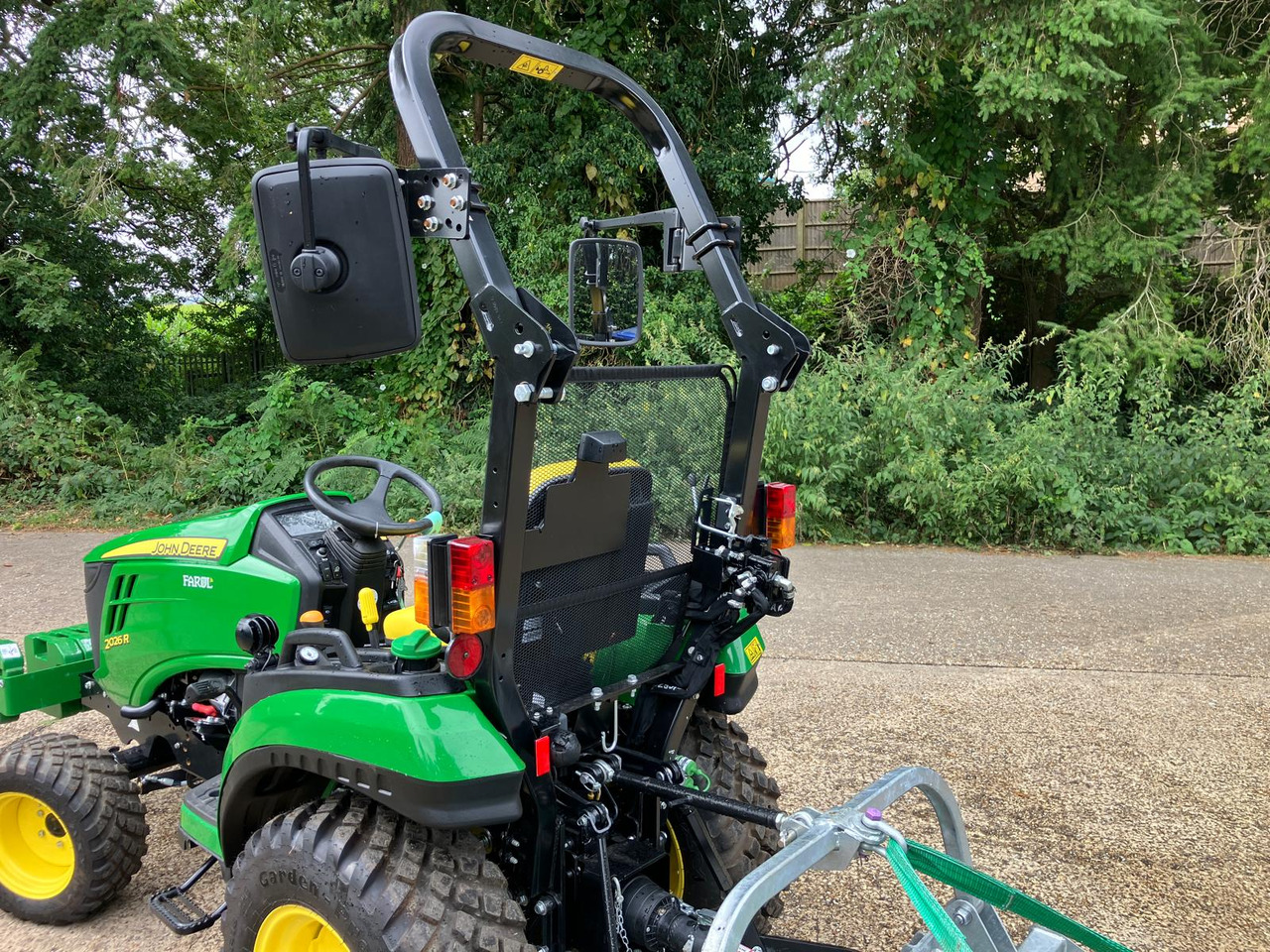 John Deere 2026R compact tractor - Minitraktor: bild 3 John Deere 2026R compact tractor - Minitraktor: bild 3