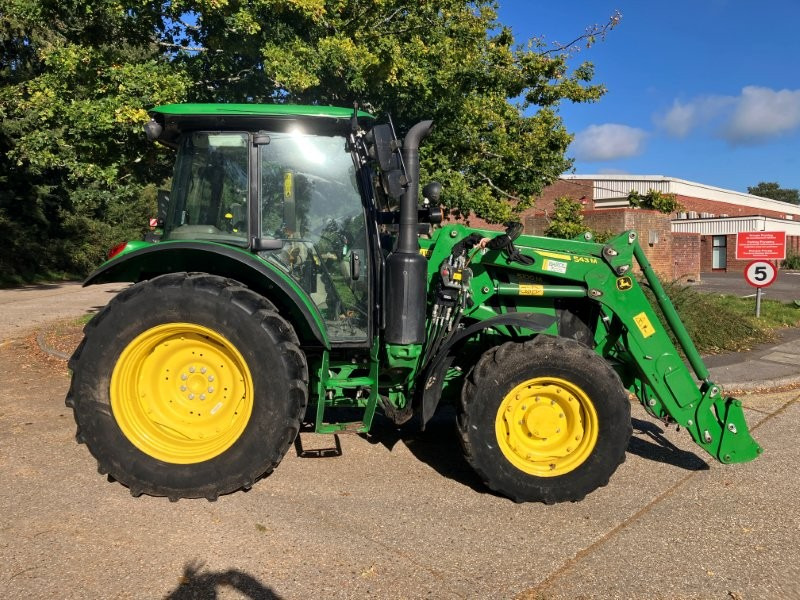 John Deere 5100M - Traktor: bild 1 John Deere 5100M - Traktor: bild 1