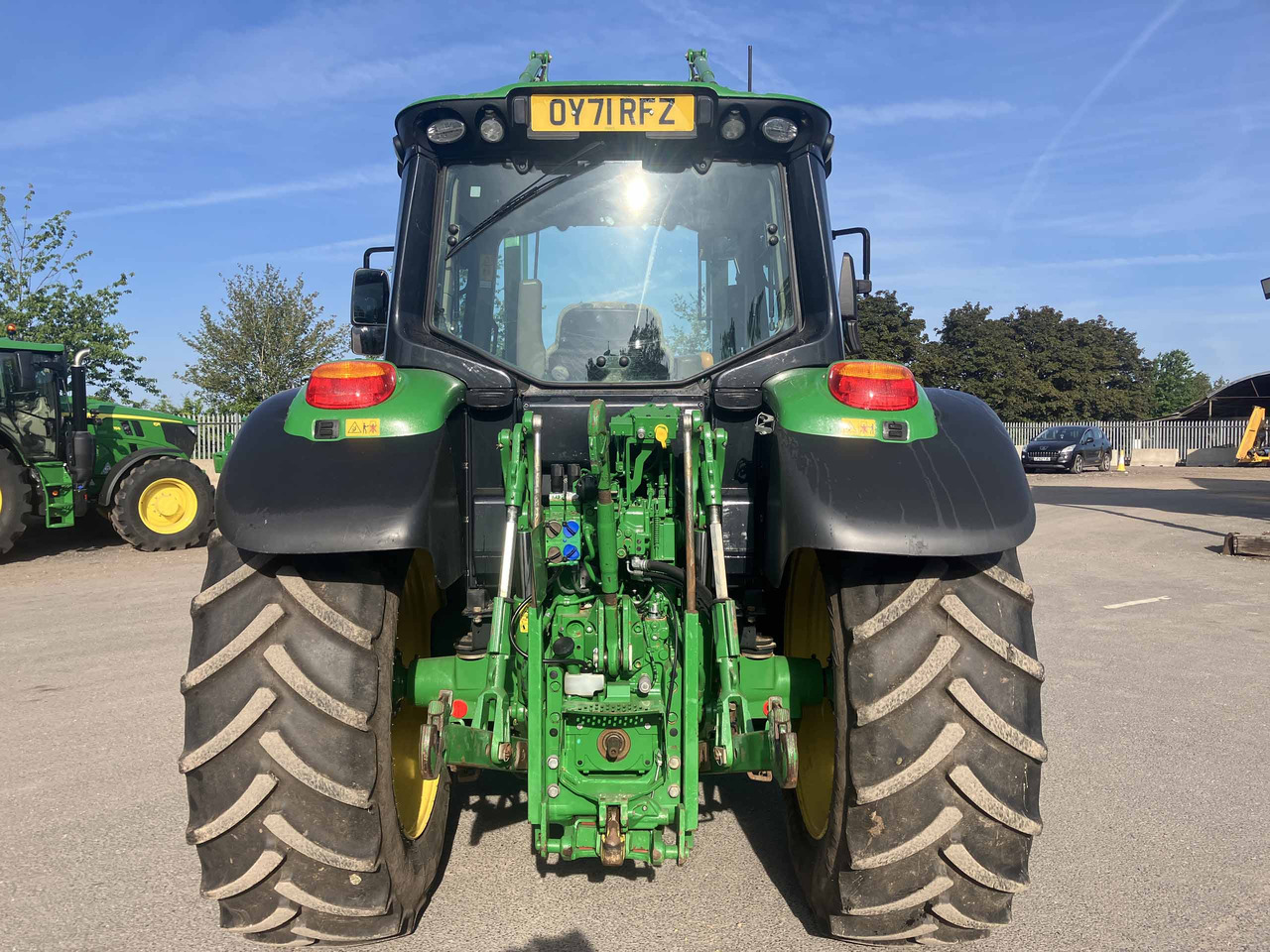 John Deere 6120M - Traktor: bild 4 John Deere 6120M - Traktor: bild 4