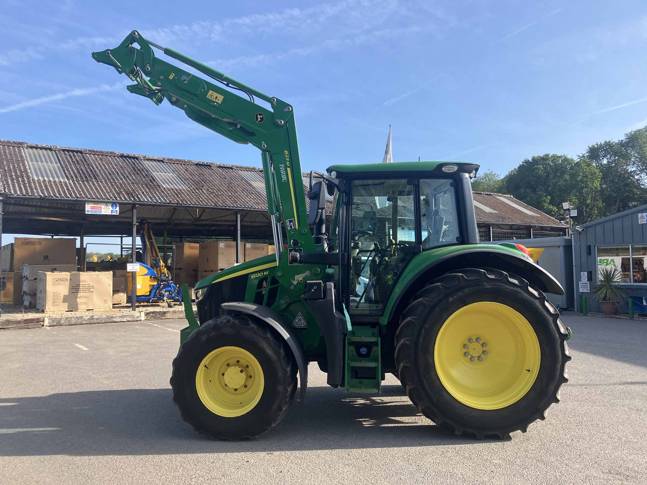 John Deere 6120M - Traktor: bild 2 John Deere 6120M - Traktor: bild 2