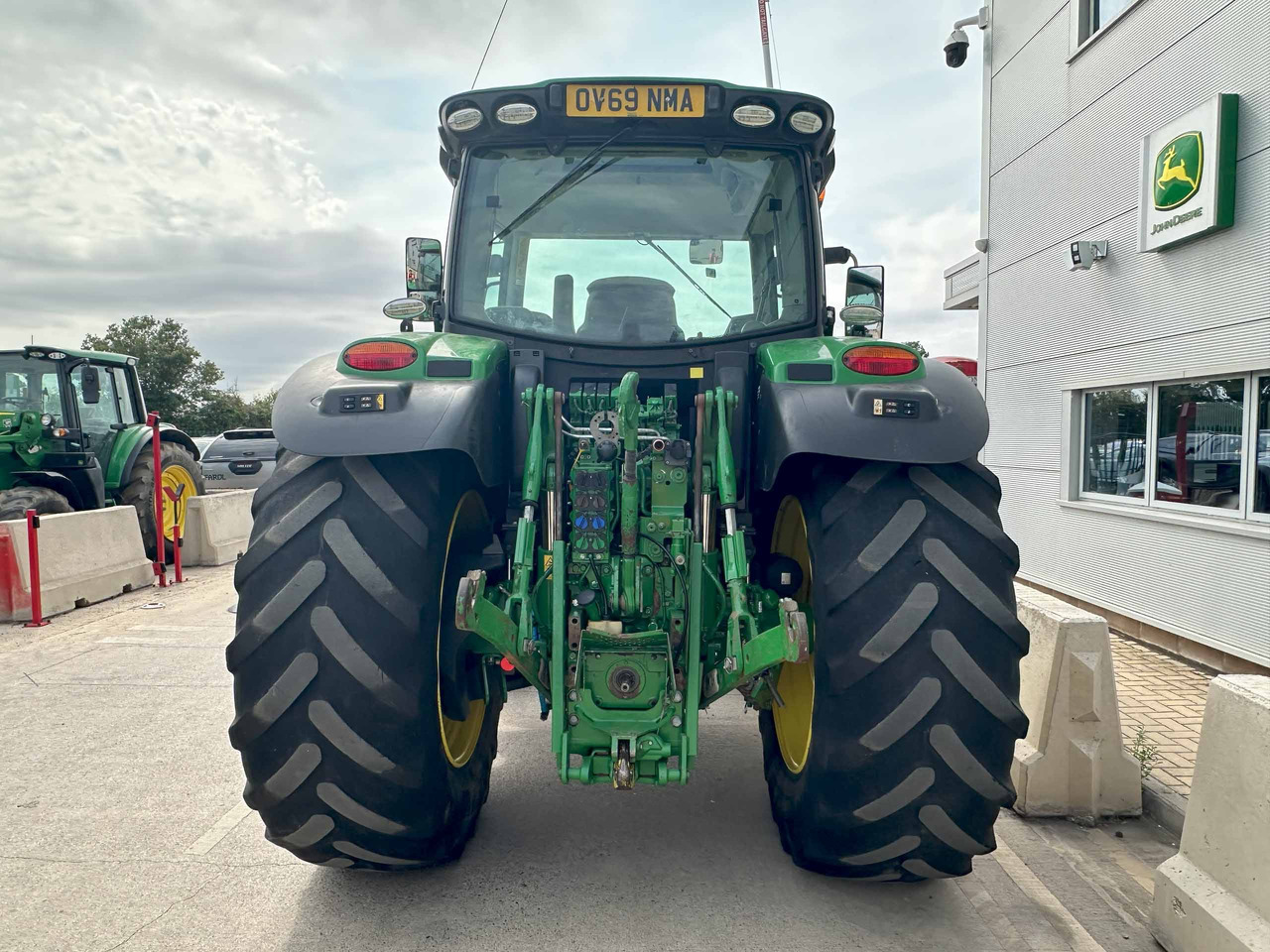 John Deere 6155R - Traktor: bild 4 John Deere 6155R - Traktor: bild 4