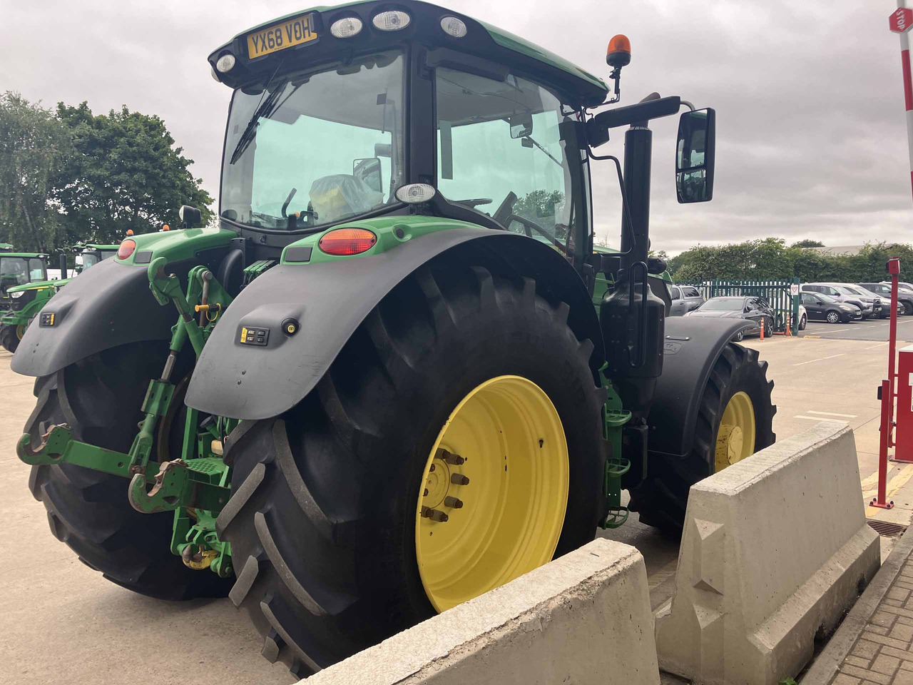 John Deere 6155R - Traktor: bild 5 John Deere 6155R - Traktor: bild 5