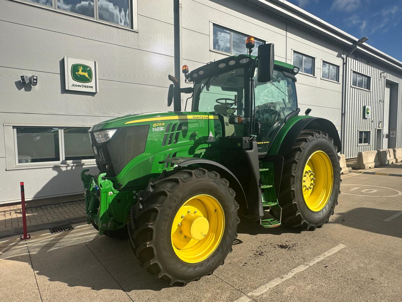 John Deere 6215R - Traktor: bild 1 John Deere 6215R - Traktor: bild 1
