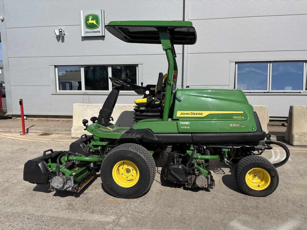John Deere 7500A E-Cut - Gräsklippare: bild 1 John Deere 7500A E-Cut - Gräsklippare: bild 1