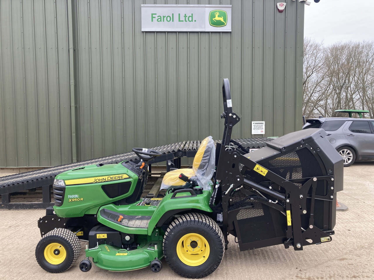 John Deere X950R ride on cut and collect mower - Gräsklippare: bild 2 John Deere X950R ride on cut and collect mower - Gräsklippare: bild 2