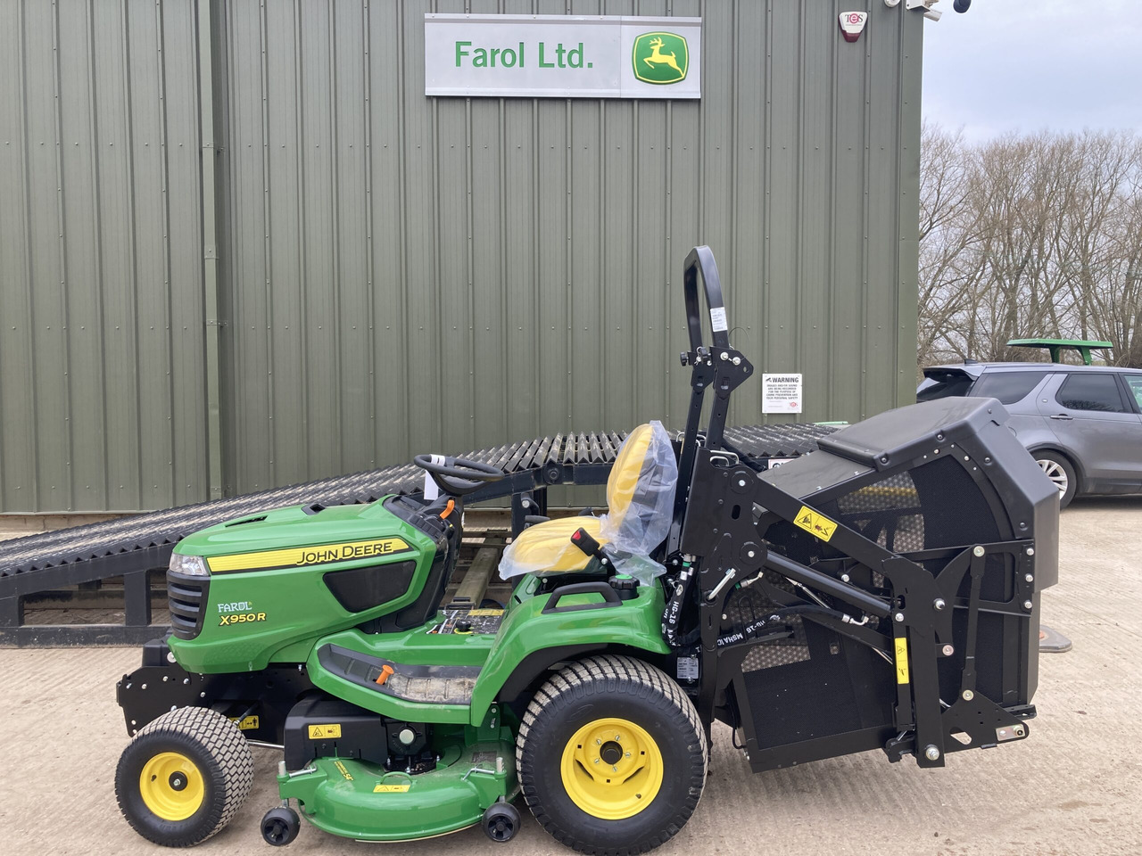 John Deere X950R ride on cut and collect mower - Gräsklippare: bild 2 John Deere X950R ride on cut and collect mower - Gräsklippare: bild 2
