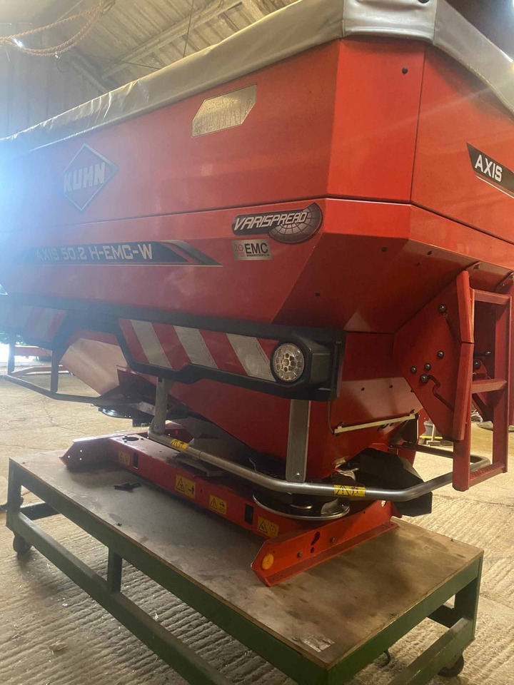 Kuhn Axis 50.2 H-EMC-W - Mineralgödselspridare: bild 2 Kuhn Axis 50.2 H-EMC-W - Mineralgödselspridare: bild 2