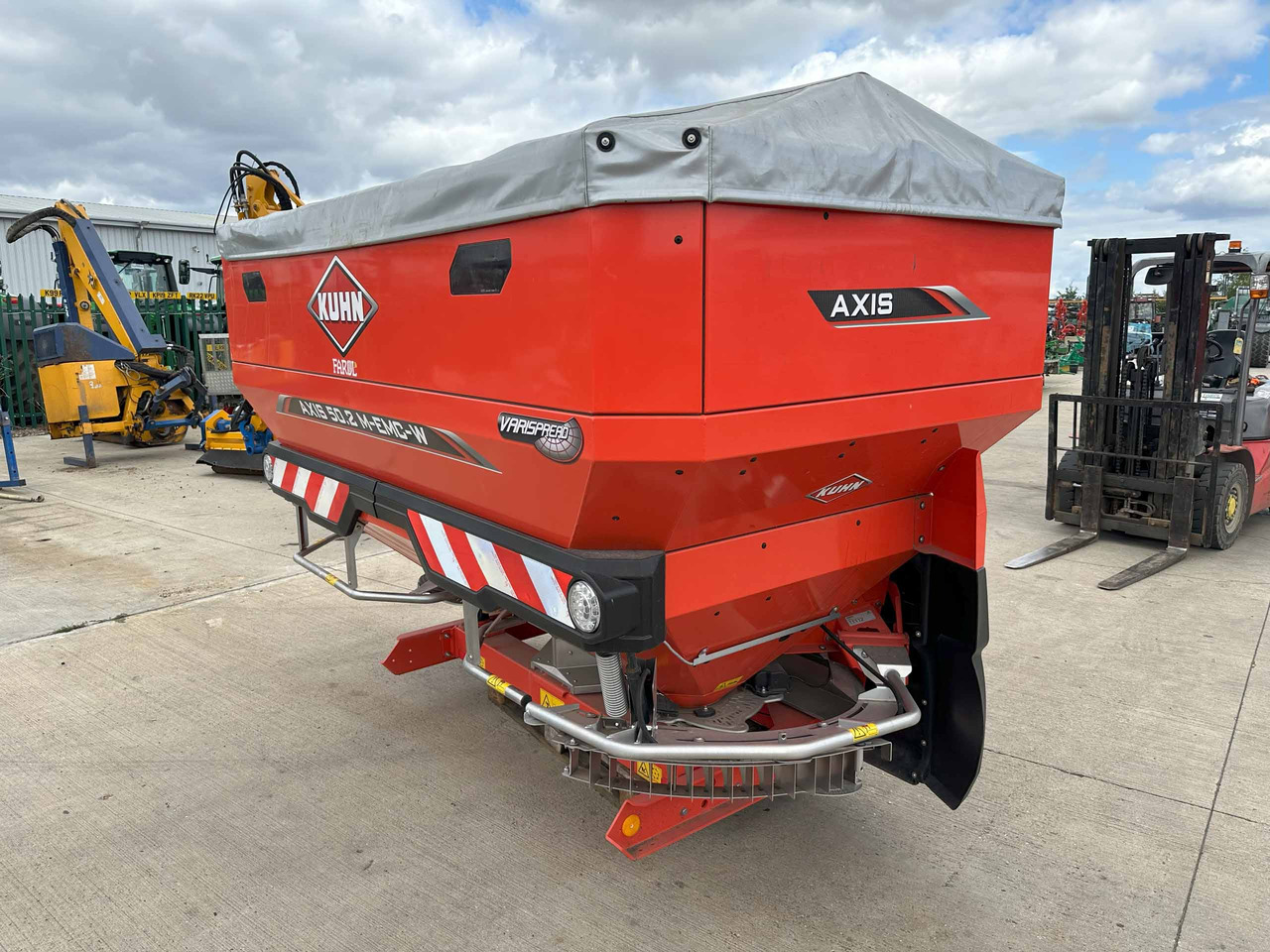 Kuhn Axis 50.2 M-EMC-W - Mineralgödselspridare: bild 2 Kuhn Axis 50.2 M-EMC-W - Mineralgödselspridare: bild 2