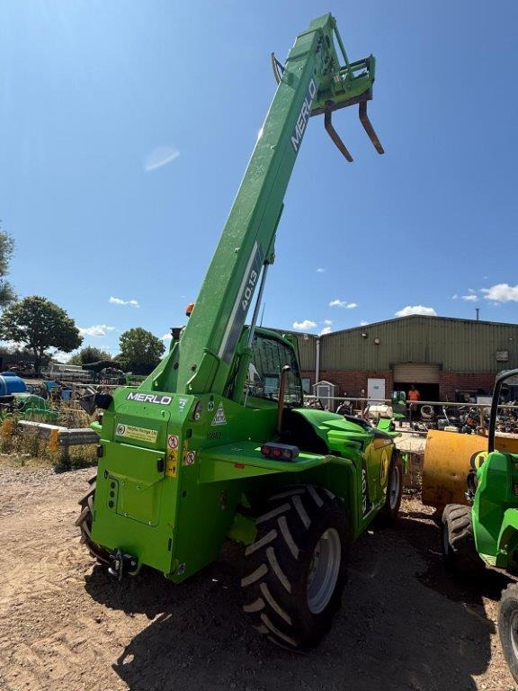 MERLO P40.13 - Teleskoplastar: bild 4 MERLO P40.13 - Teleskoplastar: bild 4