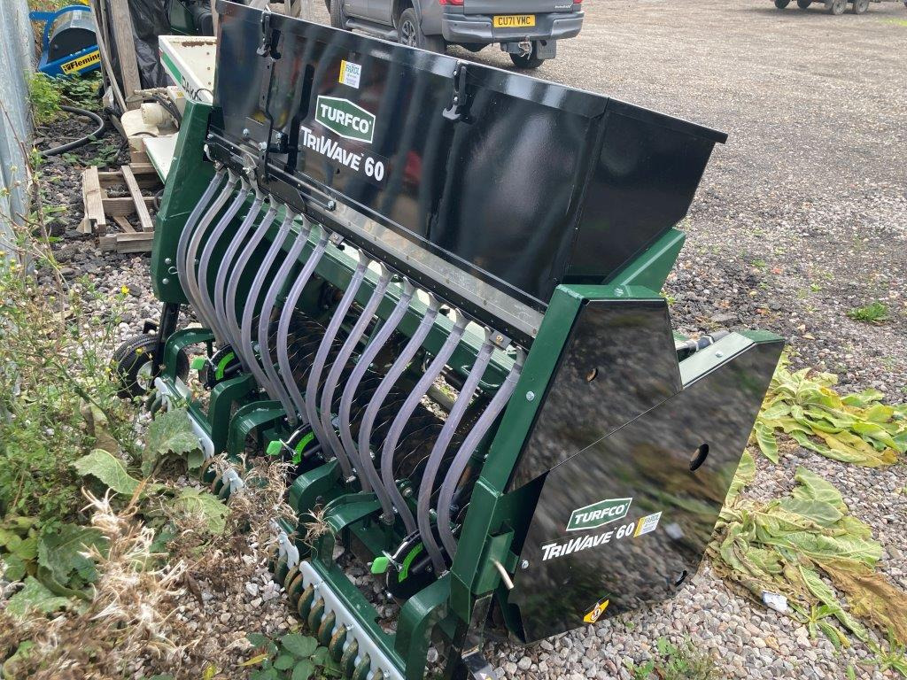 Turfco TriWave™ 60 Overseeder - Maskin för sådd: bild 3 Turfco TriWave™ 60 Overseeder - Maskin för sådd: bild 3