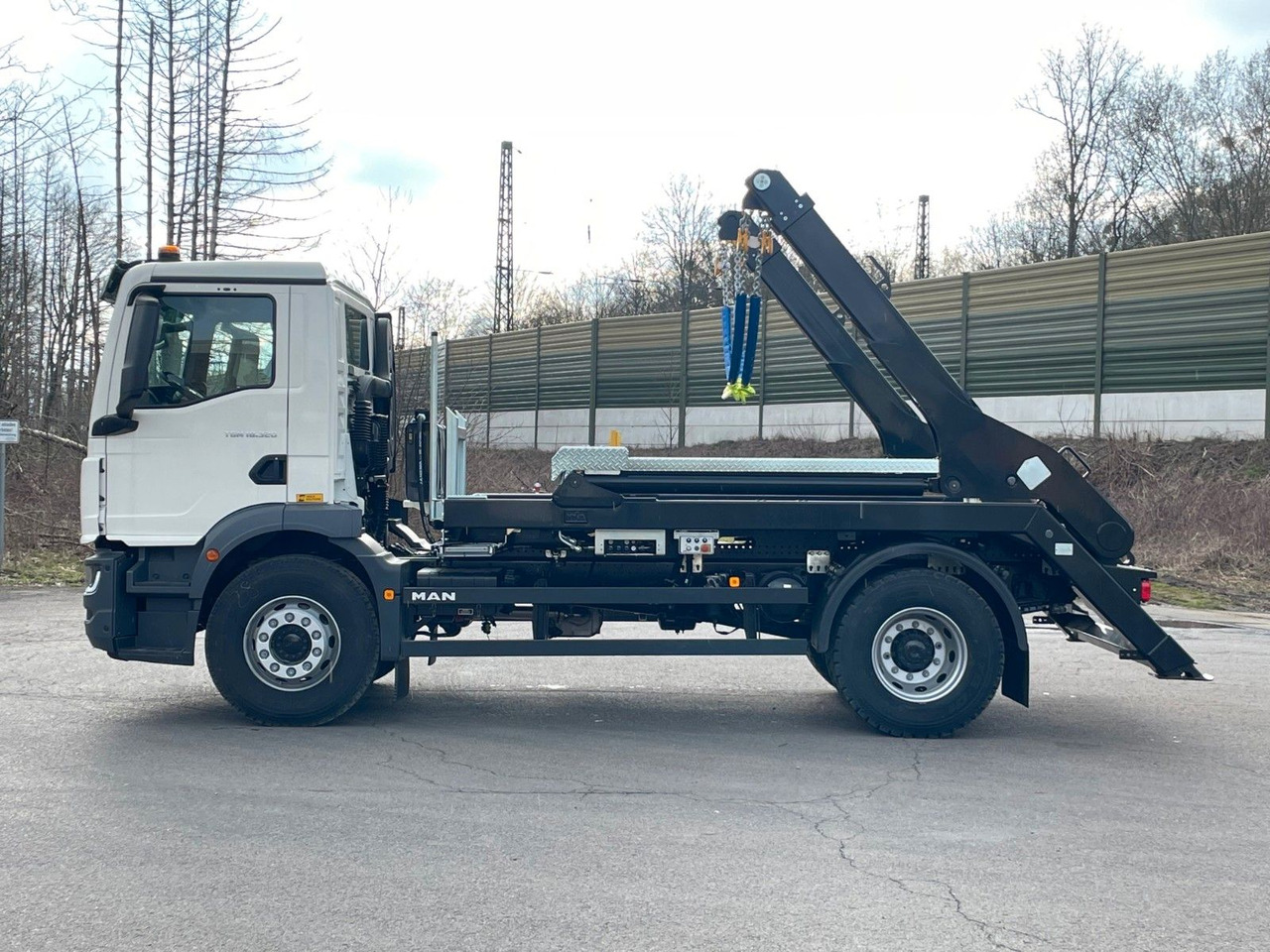 MAN TGM 18.320 4x2 Euro 6e Hyva Absetzkipper - Tippbil lastbil, Kranbil: bild 3 MAN TGM 18.320 4x2 Euro 6e Hyva Absetzkipper - Tippbil lastbil, Kranbil: bild 3