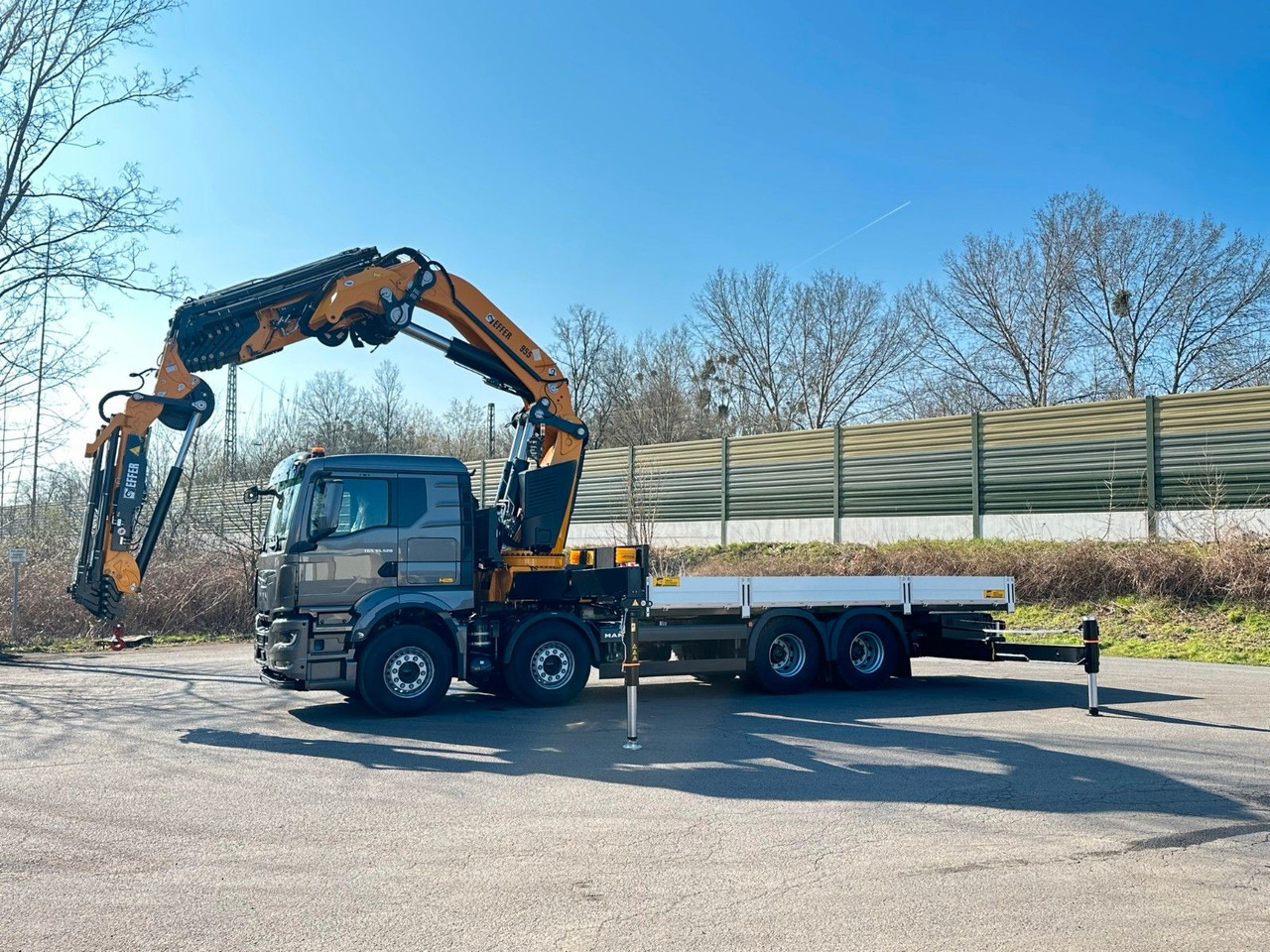 MAN TGS 35.520 8X4 TG 3 EFFER 955-8s +Jib 6sAUTOKRAN - Flakbil, Kranbil: bild 3 MAN TGS 35.520 8X4 TG 3 EFFER 955-8s +Jib 6sAUTOKRAN - Flakbil, Kranbil: bild 3