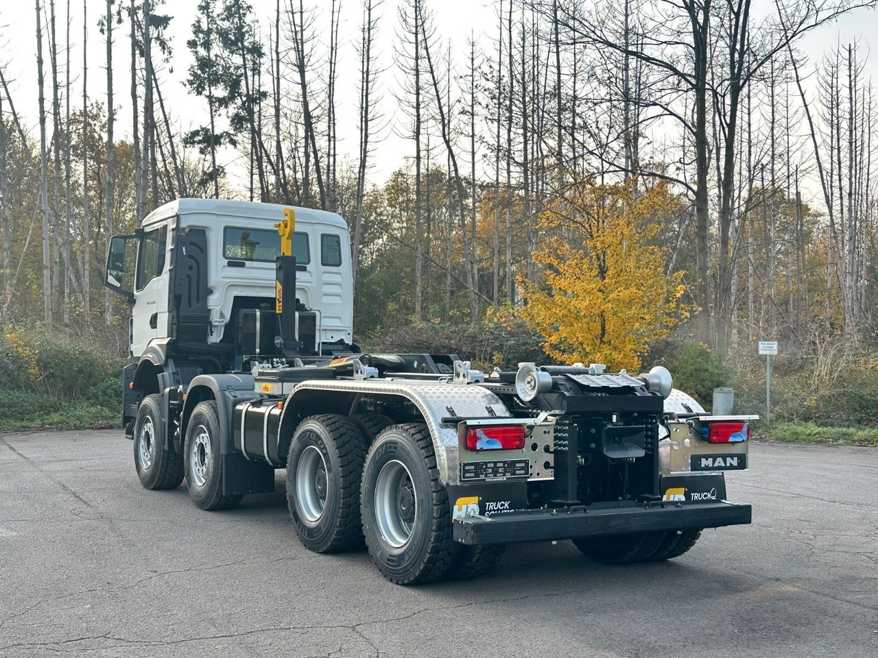 MAN TGS 35.520 8x4 Euro6e Hyva 26-55 Abrollkipper - Lastväxlare lastbil: bild 4 MAN TGS 35.520 8x4 Euro6e Hyva 26-55 Abrollkipper - Lastväxlare lastbil: bild 4
