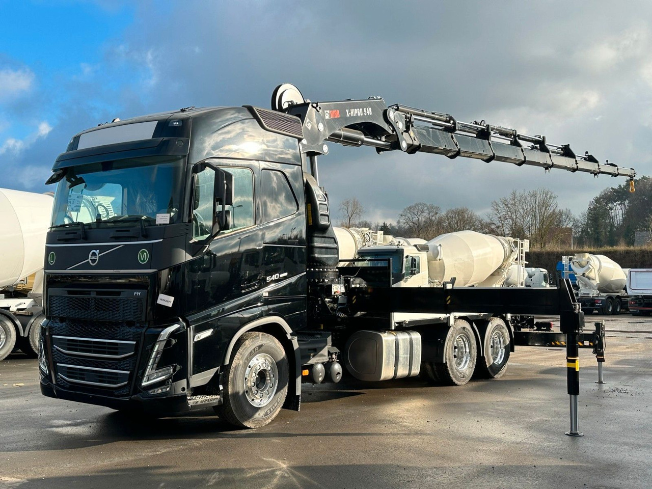 Volvo FH 540 6x4 Euro6e HIAB X-HIPRO 548 E 8 - Flakbil, Kranbil: bild 1 Volvo FH 540 6x4 Euro6e HIAB X-HIPRO 548 E 8 - Flakbil, Kranbil: bild 1
