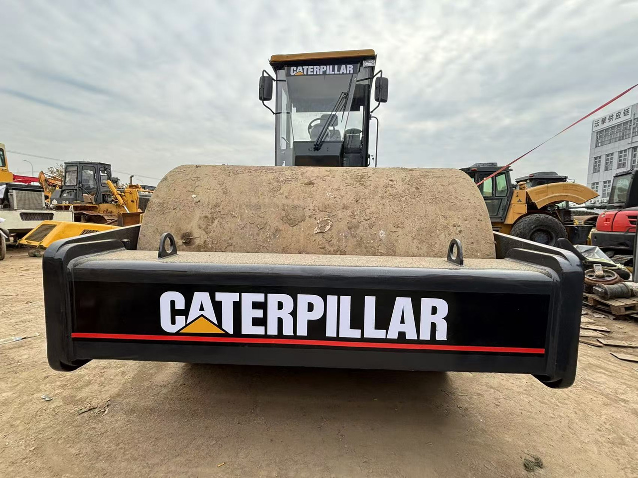 CATERPILLAR CS683E - Vält: bild 1 CATERPILLAR CS683E - Vält: bild 1