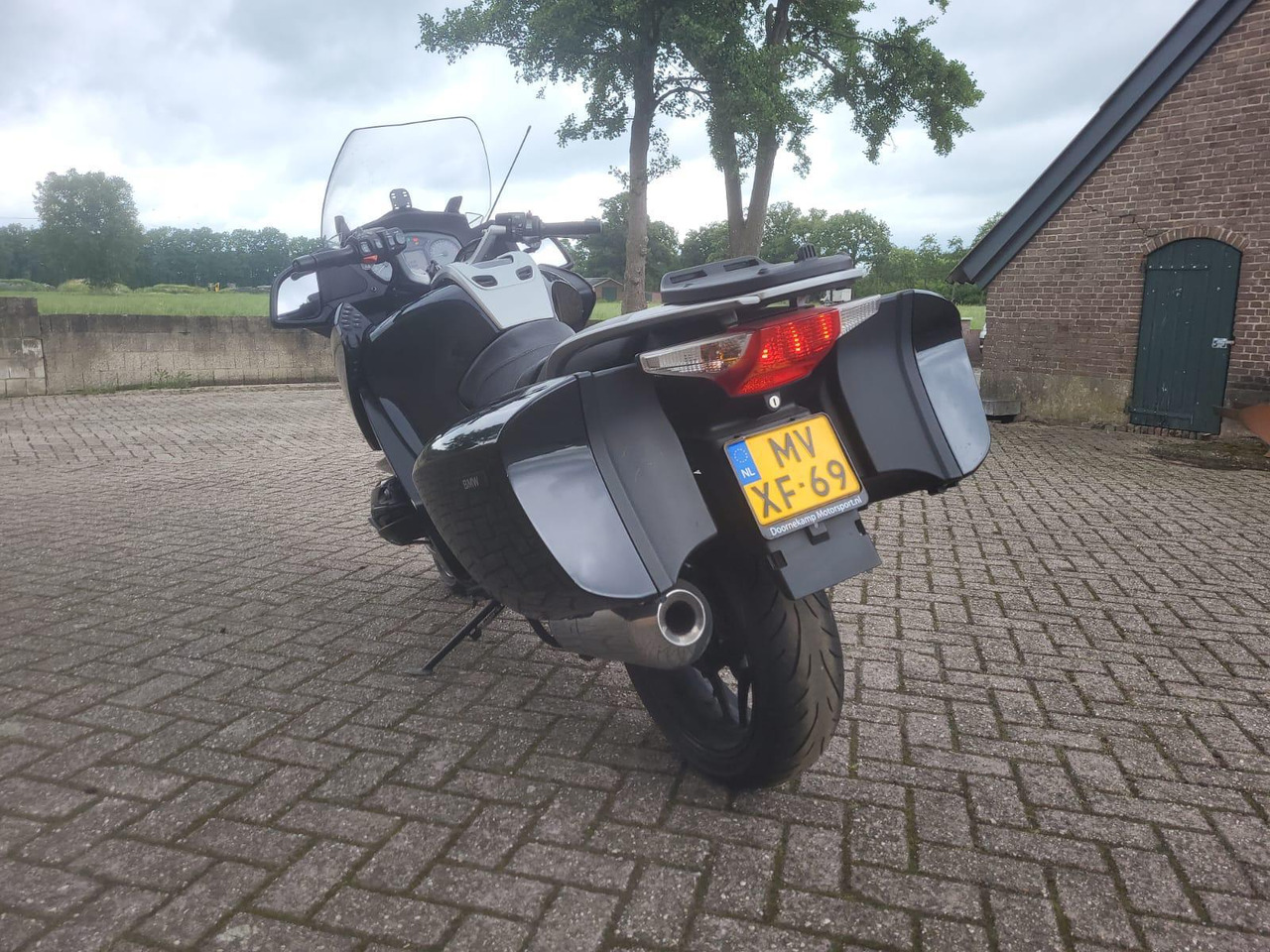 Bmw R1200 RT 2009 MV-XF-69 - Motorcykel: bild 2 Bmw R1200 RT 2009 MV-XF-69 - Motorcykel: bild 2