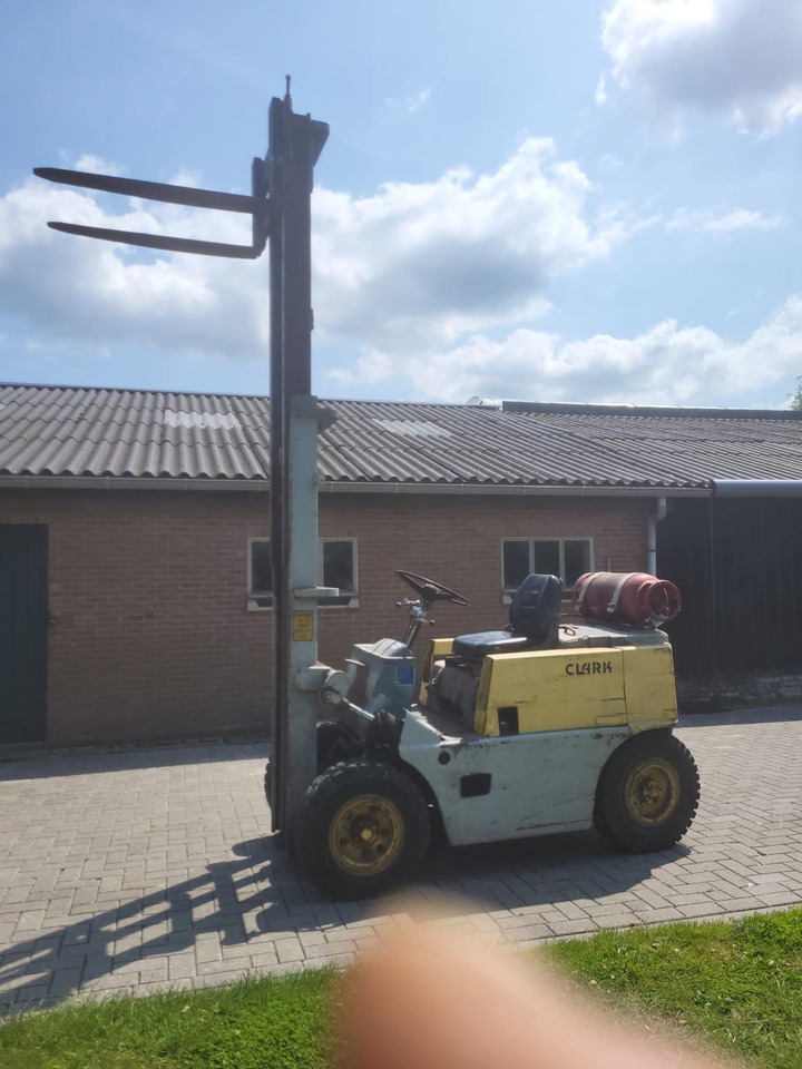 Clark CY40 Heftruck LPG - Gasoltruck: bild 3 Clark CY40 Heftruck LPG - Gasoltruck: bild 3