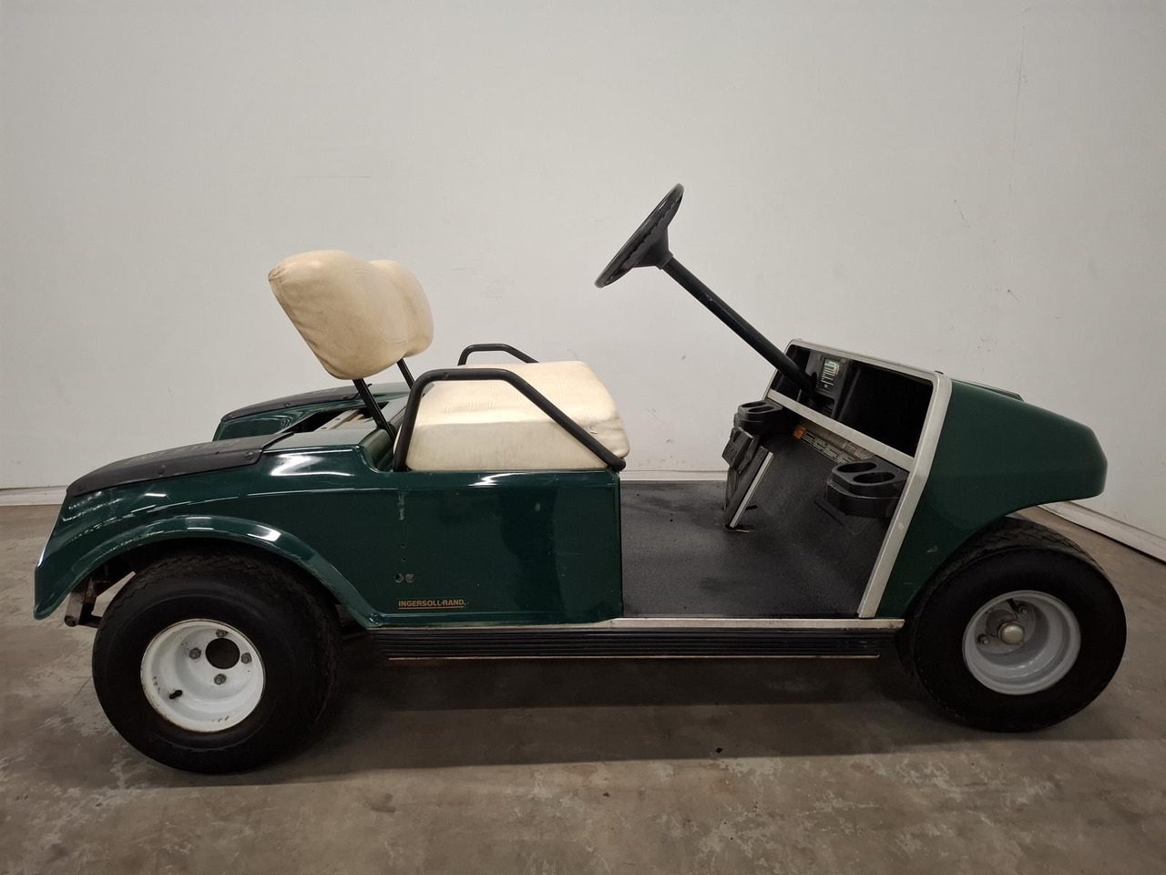 ClubCar DS 2 seater (1) A9747-622827 - Golfbil: bild 4 ClubCar DS 2 seater (1) A9747-622827 - Golfbil: bild 4