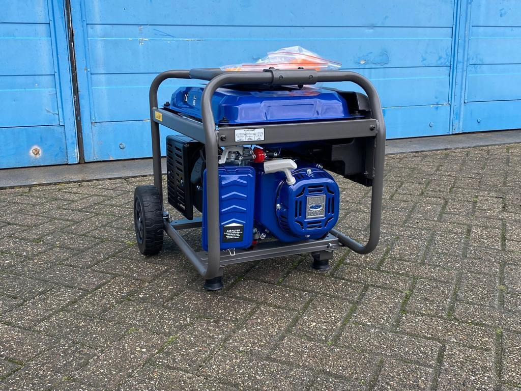 Ford FG4050 Benzine Generator - Elgenerator: bild 4 Ford FG4050 Benzine Generator - Elgenerator: bild 4