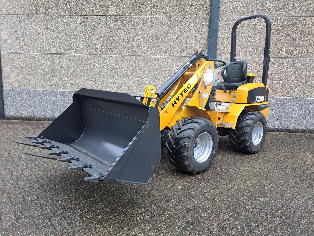 Hytec X200 Wiellader (Nieuw, 2024) - Minilastare: bild 1 Hytec X200 Wiellader (Nieuw, 2024) - Minilastare: bild 1
