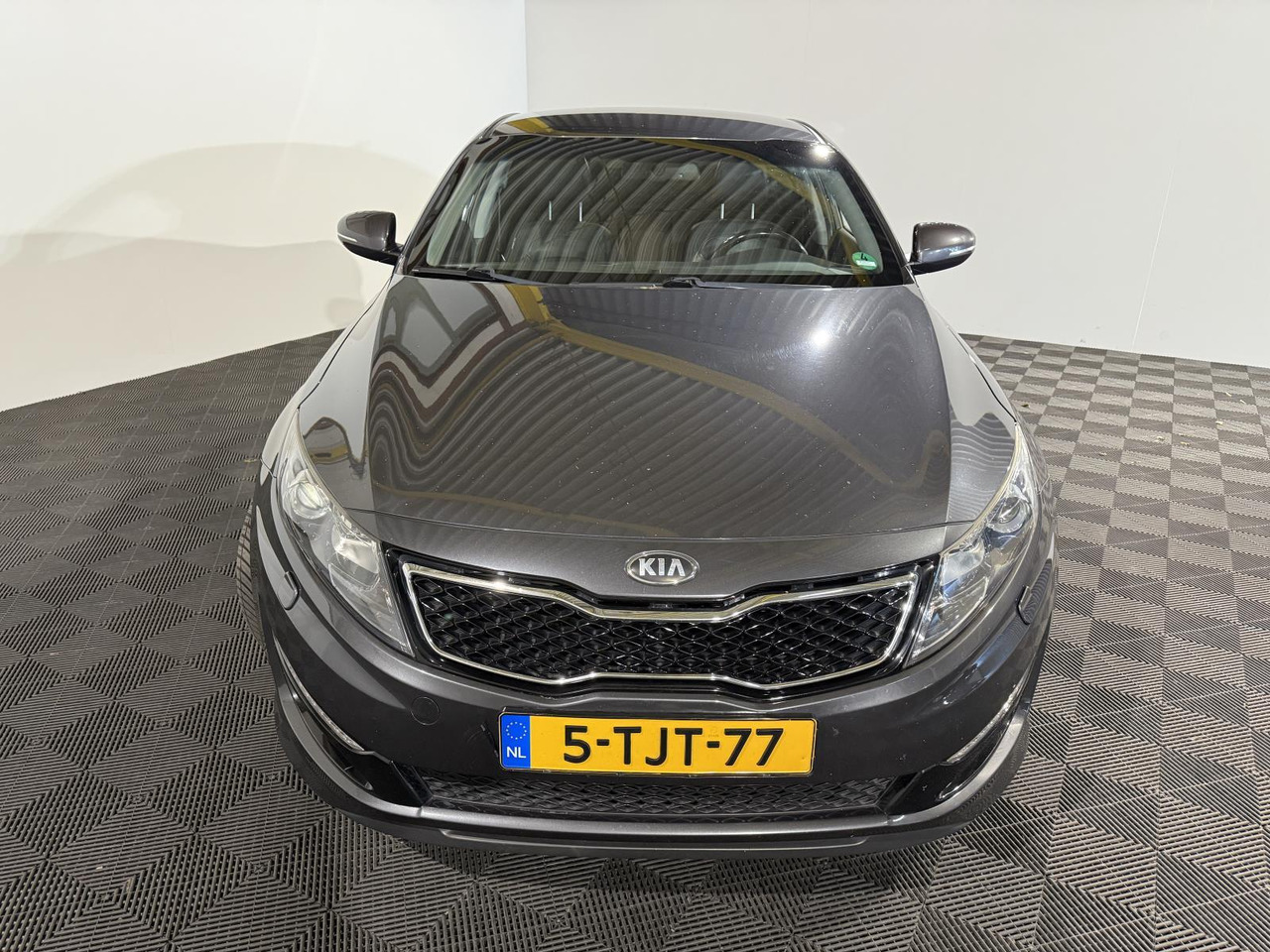 Kia | Optima | 2.0 CVVT Hybrid Super Pack | 2014 | 260.693 km | 5TJT77 | Automaat | Logisch - Sedan: bild 2 Kia | Optima | 2.0 CVVT Hybrid Super Pack | 2014 | 260.693 km | 5TJT77 | Automaat | Logisch - Sedan: bild 2