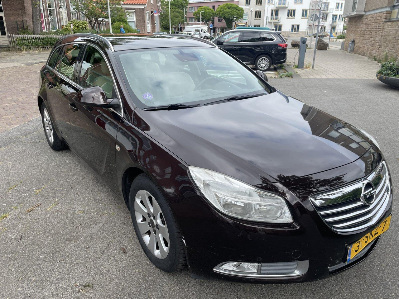 Opel Insignia Sports Tourer 1.4 Turbo, 2011, 31-SKZ-7, 222.048km - Personbil: bild 2 Opel Insignia Sports Tourer 1.4 Turbo, 2011, 31-SKZ-7, 222.048km - Personbil: bild 2