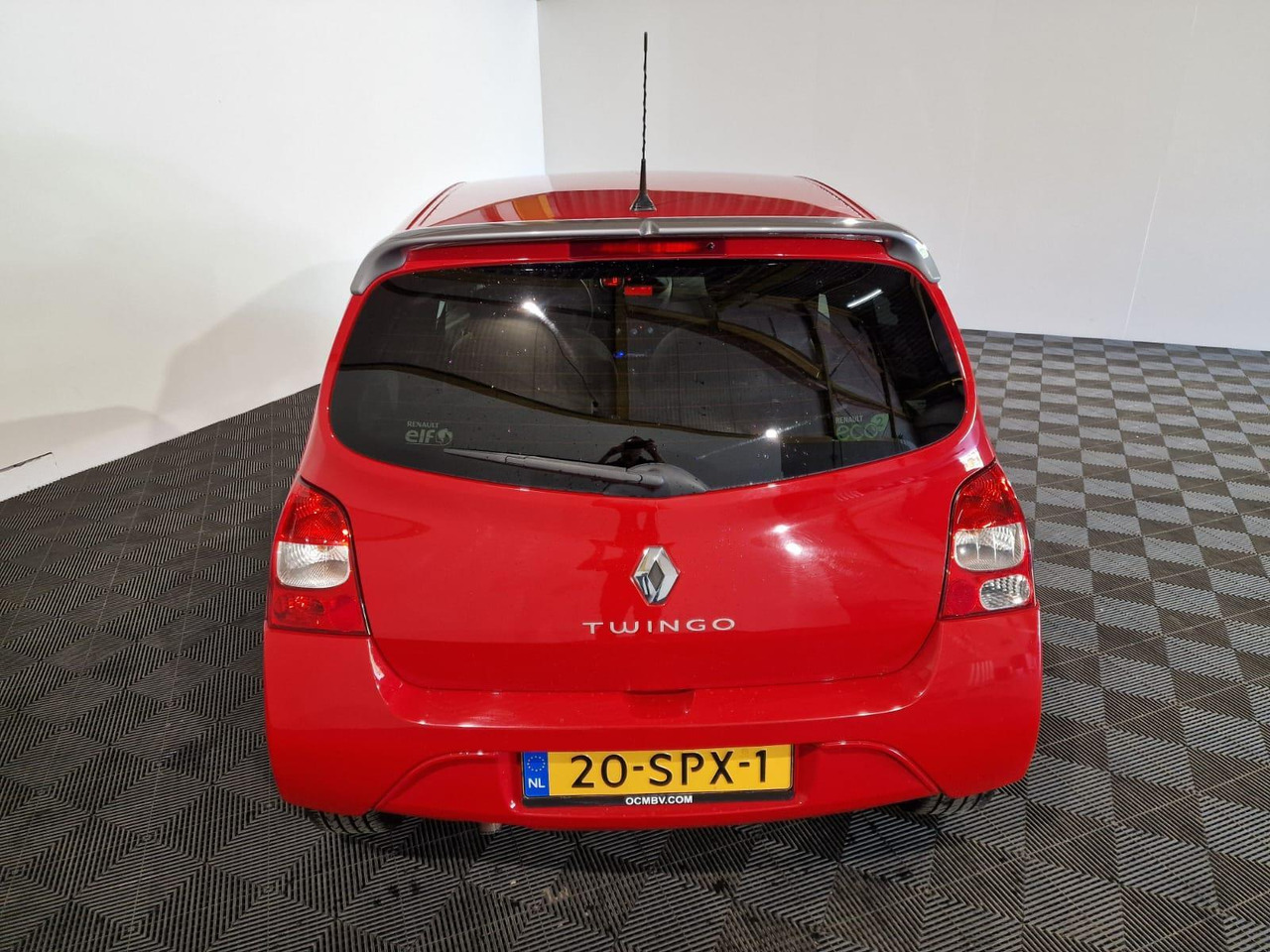 Renault Twingo 1.2-16V Collection 2011 149.179 km 20-SPX-1 - Hatchback/ Halvkombi: bild 2 Renault Twingo 1.2-16V Collection 2011 149.179 km 20-SPX-1 - Hatchback/ Halvkombi: bild 2