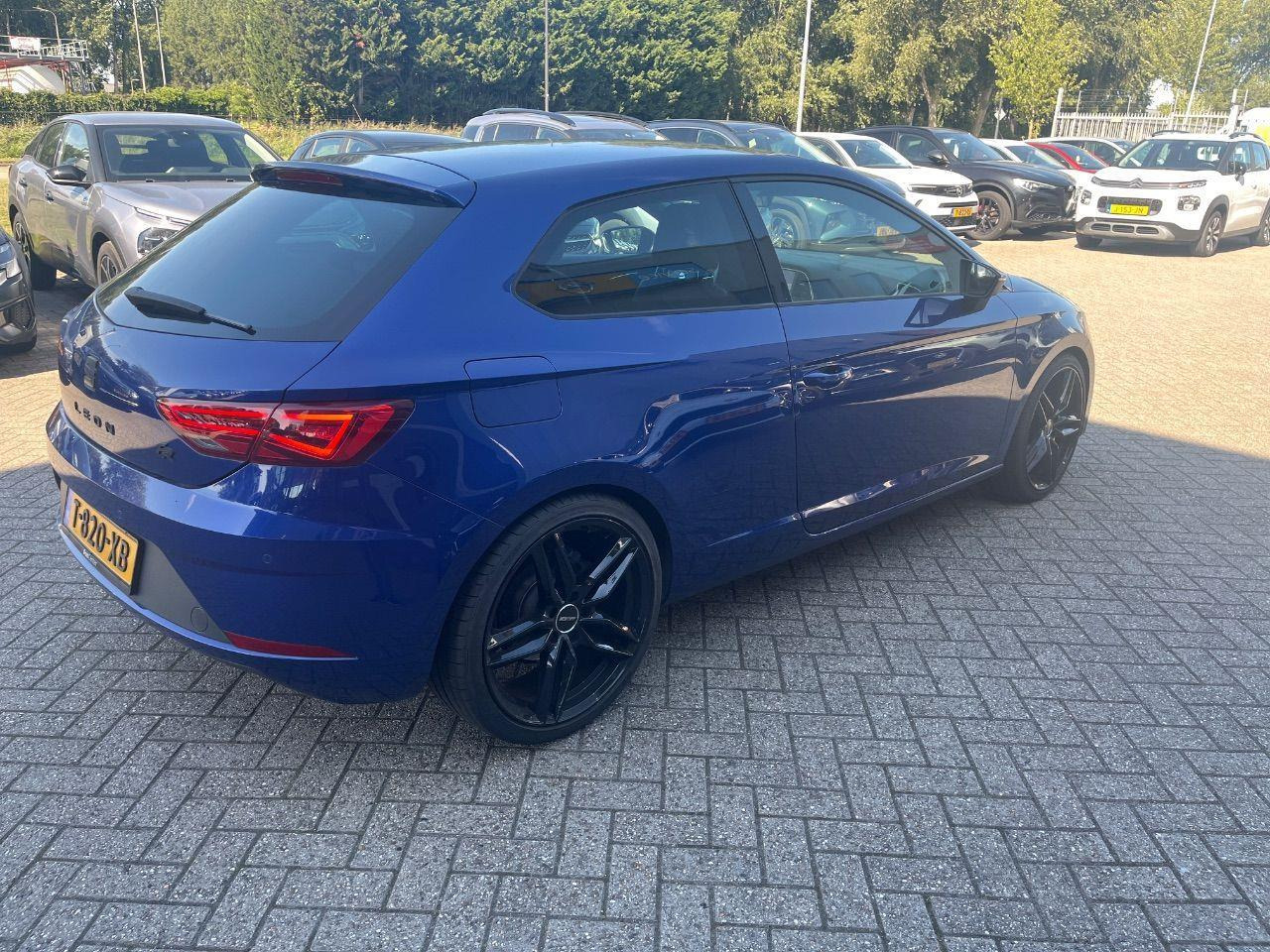 SEAT Leon SC 1.4 TSI FR Business | 2017 | 80.352 km | T820XB | NAP: Geen oordeel - Hatchback/ Halvkombi: bild 4 SEAT Leon SC 1.4 TSI FR Business | 2017 | 80.352 km | T820XB | NAP: Geen oordeel - Hatchback/ Halvkombi: bild 4