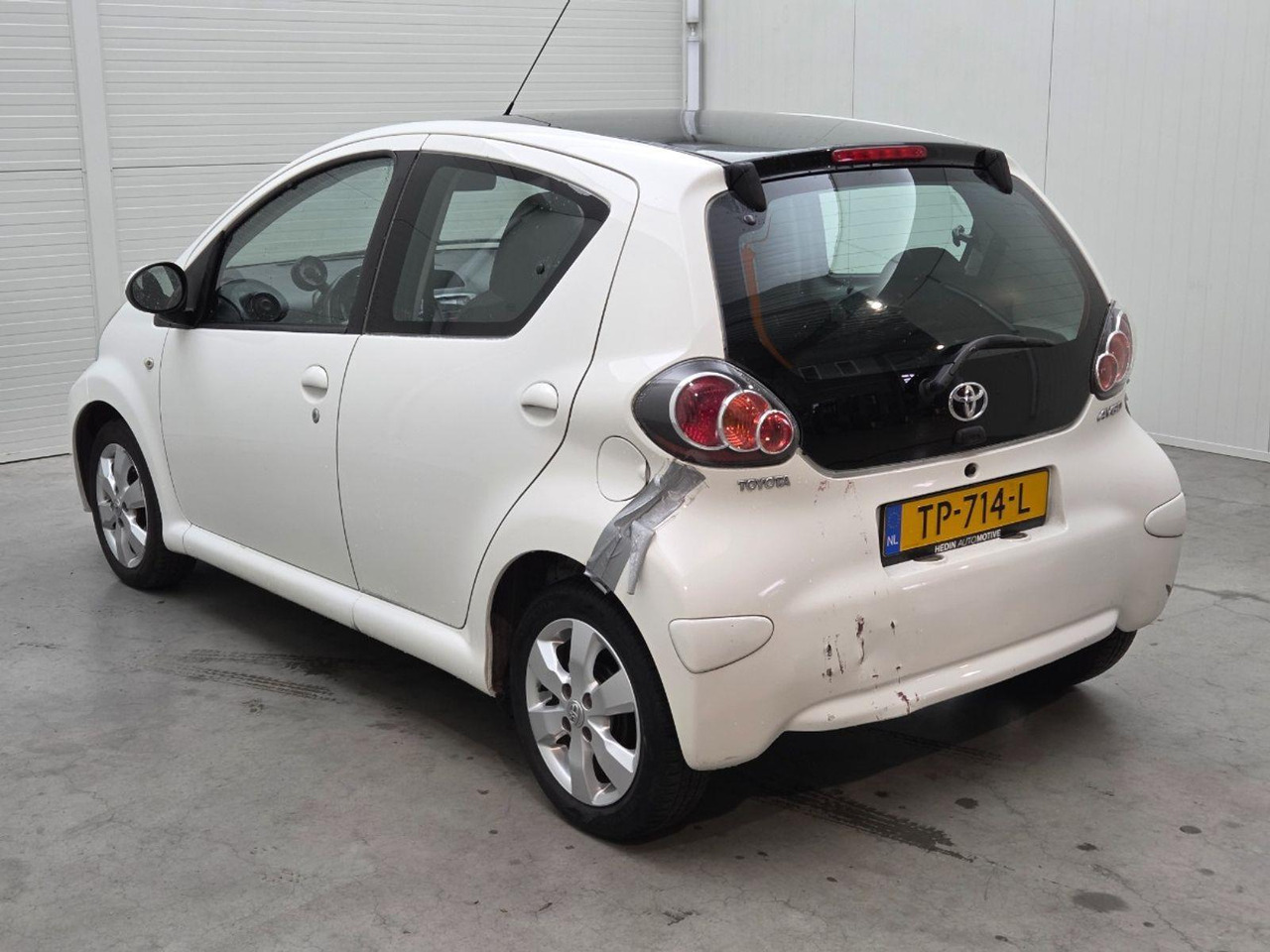 Toyota Aygo 1.0 VVT - i Now | 2014 | 131.940 km | TP714L | NAP: Geen oordeel - Hatchback/ Halvkombi: bild 3 Toyota Aygo 1.0 VVT - i Now | 2014 | 131.940 km | TP714L | NAP: Geen oordeel - Hatchback/ Halvkombi: bild 3