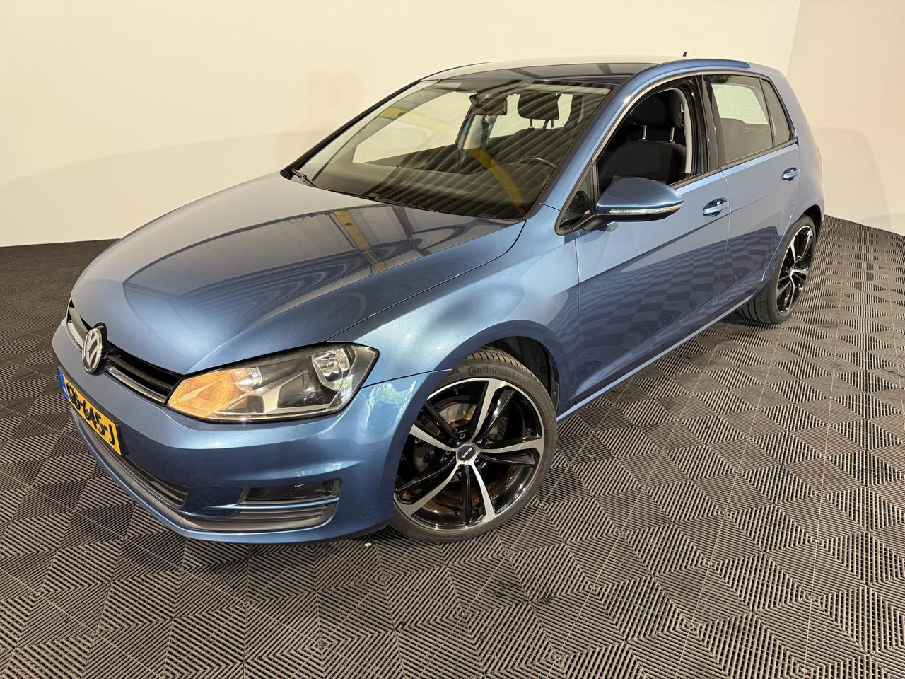 Volkswagen Golf 1.2 TSI Trend Edition GD-645-J - Hatchback/ Halvkombi: bild 1 Volkswagen Golf 1.2 TSI Trend Edition GD-645-J - Hatchback/ Halvkombi: bild 1