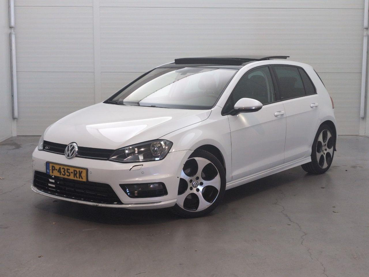 Volkswagen Golf 1.4 TSI Connected Series | 2017 | 114.917 km | Automaat | P435RK | NAP: Geen oordeel - Hatchback/ Halvkombi: bild 1 Volkswagen Golf 1.4 TSI Connected Series | 2017 | 114.917 km | Automaat | P435RK | NAP: Geen oordeel - Hatchback/ Halvkombi: bild 1