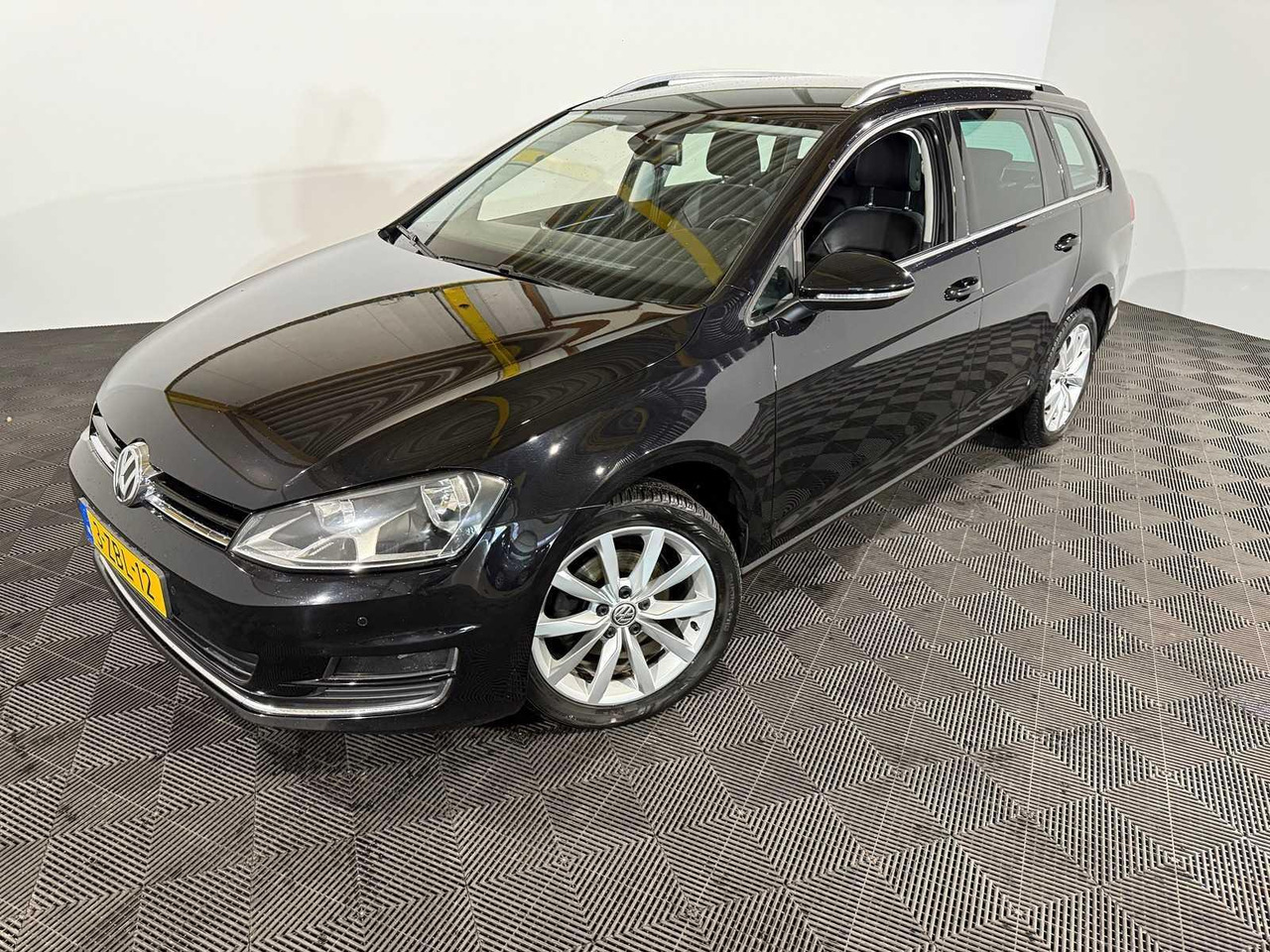 Volkswagen Golf Variant 1.4 TSI Business Edition 3-ZBL-12 202.678 km - Personbil: bild 1 Volkswagen Golf Variant 1.4 TSI Business Edition 3-ZBL-12 202.678 km - Personbil: bild 1