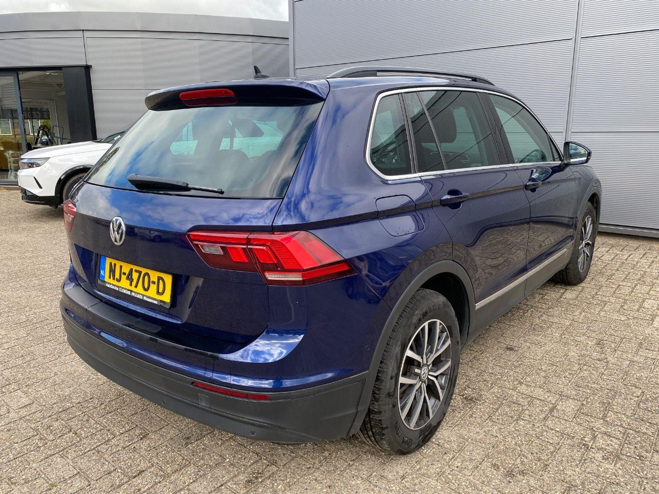 Volkswagen Tiguan 1.4 TSI Comfortline | 2017 | 178.830 km | NJ470D | NAP: Logisch - SUV: bild 4 Volkswagen Tiguan 1.4 TSI Comfortline | 2017 | 178.830 km | NJ470D | NAP: Logisch - SUV: bild 4