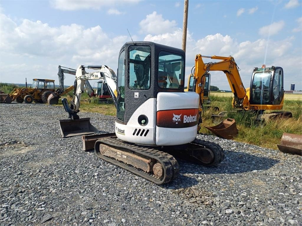 Bobcat 430hag kallistuvalla liittimellä - Minigrävmaskin: bild 3 Bobcat 430hag kallistuvalla liittimellä - Minigrävmaskin: bild 3