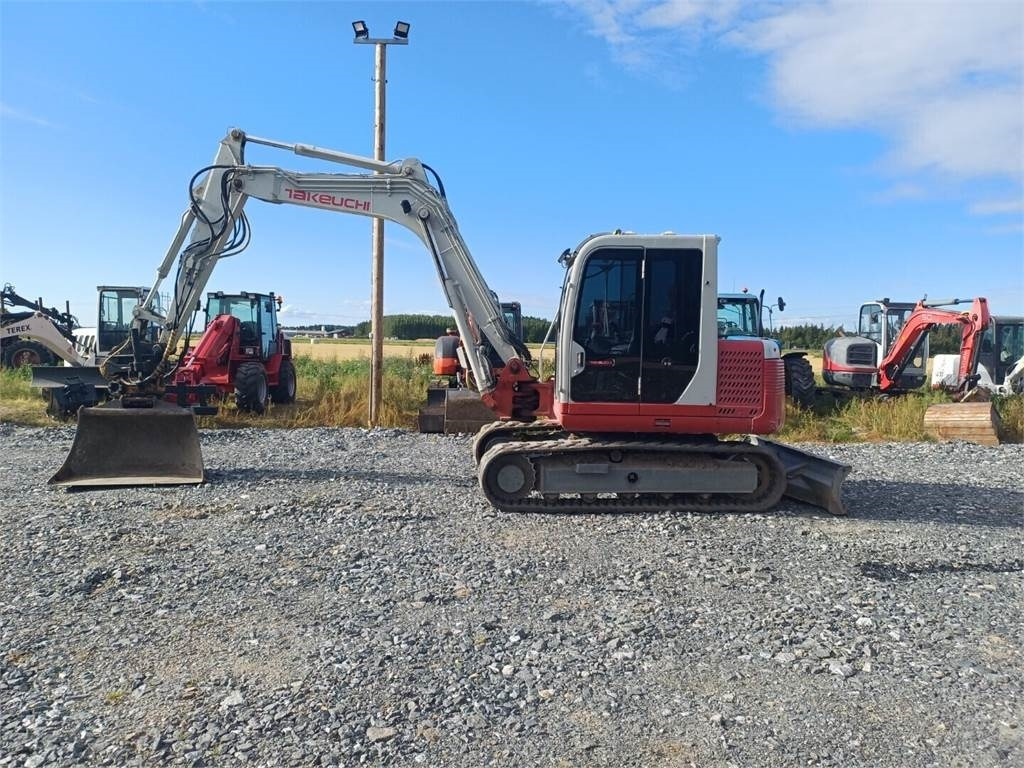 Takeuchi Tb175 Engconilla - Minigrävmaskin: bild 2 Takeuchi Tb175 Engconilla - Minigrävmaskin: bild 2